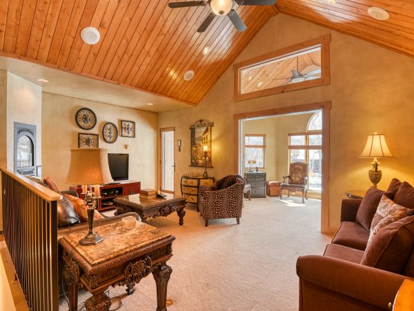 Breckenridge Home 1018076