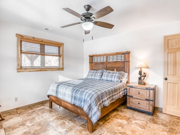 Breckenridge Home 1018106