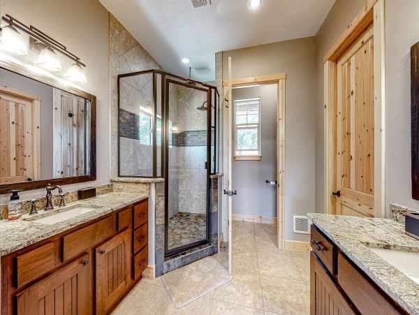 Breckenridge Home 1018125