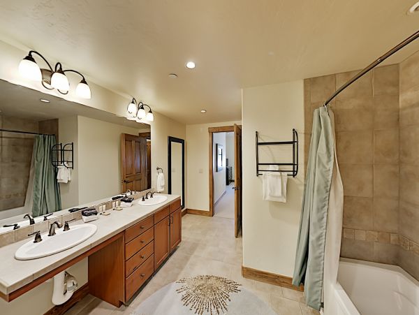 Breckenridge Home 1018185