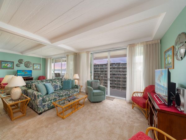 Ocean Views Kaanapali Vacation Condo One Bedroom