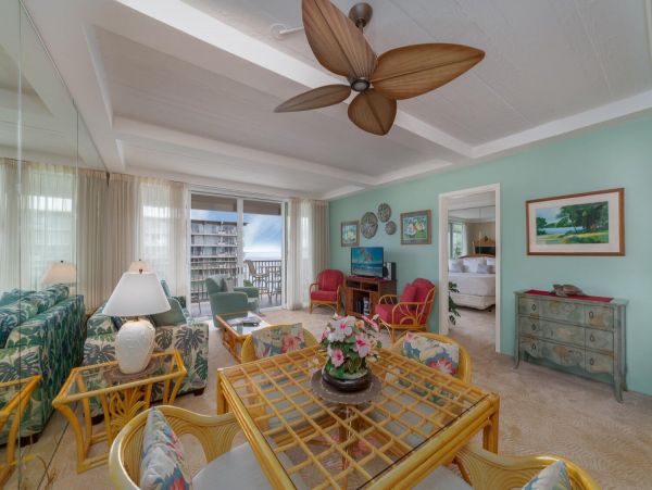 Ocean Views Kaanapali Vacation Condo One Bedroom
