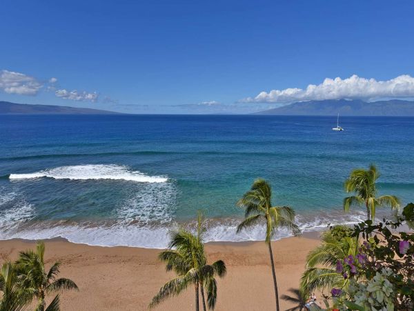 Ocean View Kaanapali Luxury Vacation CondoTwo Bedroom