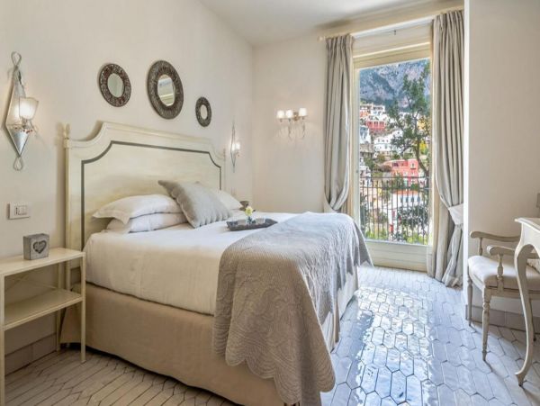 Positano Italy Luxury Vacation Villa Sleeps 12 Guests