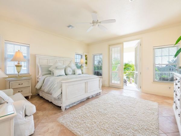 Anna Maria Vacation Pool Home With Four Bedrooms