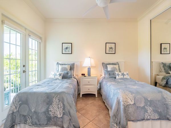 Anna Maria Vacation Pool Home With Four Bedrooms