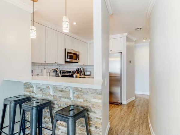 Mission Beach Five Bedroom Rental Condo with Bay Views