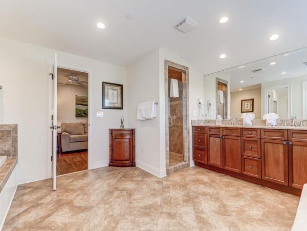 Gorgeous Ten Bedroom Home in Isle Palms Sleeps 22 Guests