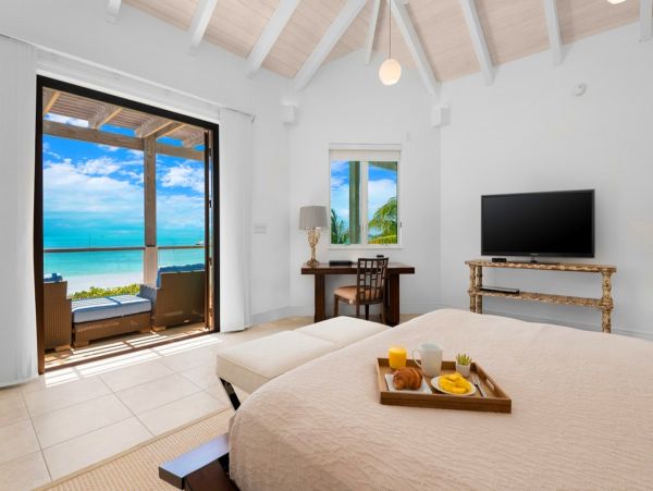 Ocean Views Luxury Vacation Pool Villa Six Bedroom