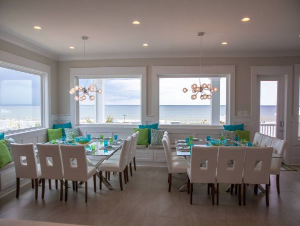 On Beach Vacation Pool Villa 12 Bedroom in Ocean Isle Beach