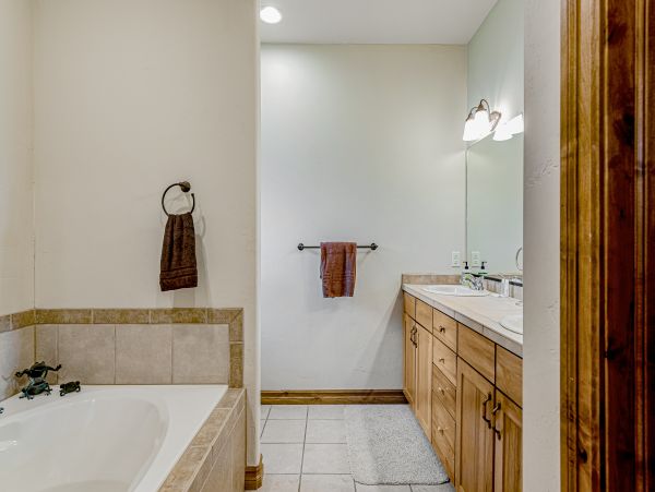 Breckenridge Home 1018293