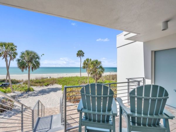 Longboat Key Beachfront Condo - Gulf of Mexico Vacation Rental with Ocean Views