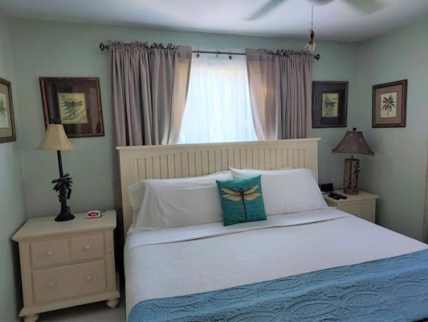 Anna Maria Island Holmes Beach Home 1018328