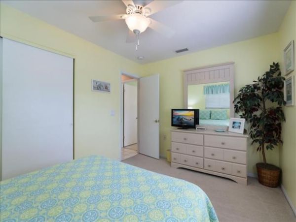 Anna Maria Island Holmes Beach Home 1018330