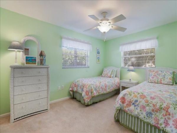 Anna Maria Island Holmes Beach Home 1018330