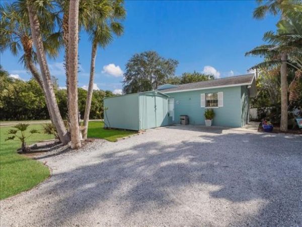Anna Maria Island Holmes Beach Home 1018330