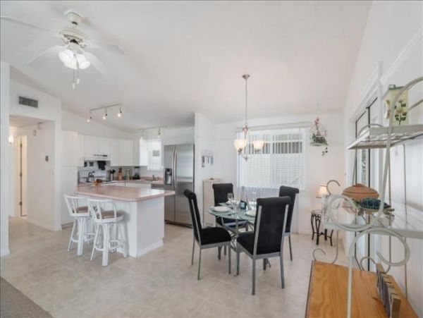 Anna Maria Island Holmes Beach Home 1018336