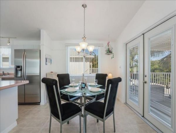 Anna Maria Island Holmes Beach Home 1018336
