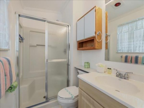Anna Maria Island Holmes Beach Home 1018336