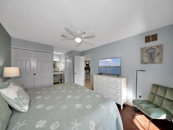 Anna Maria Island Holmes Beach Condo 1018337
