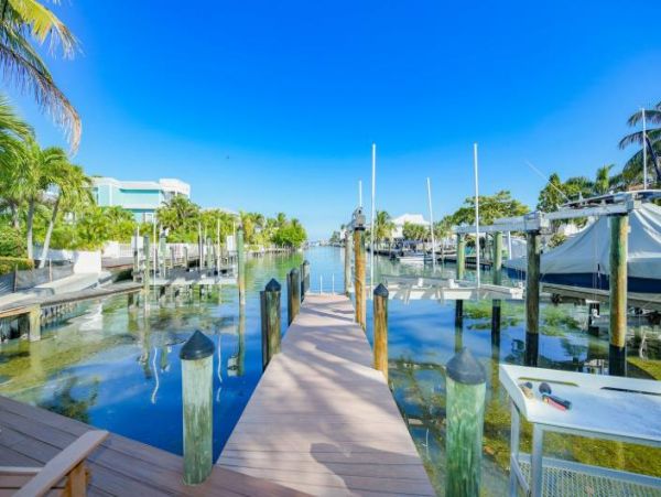 Canal Views Holmes Beach Vacation Pool Home Five Bedroom