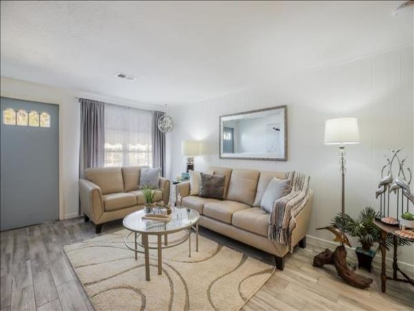Charming 2 Bedroom Vacation Rental in Holmes Beach