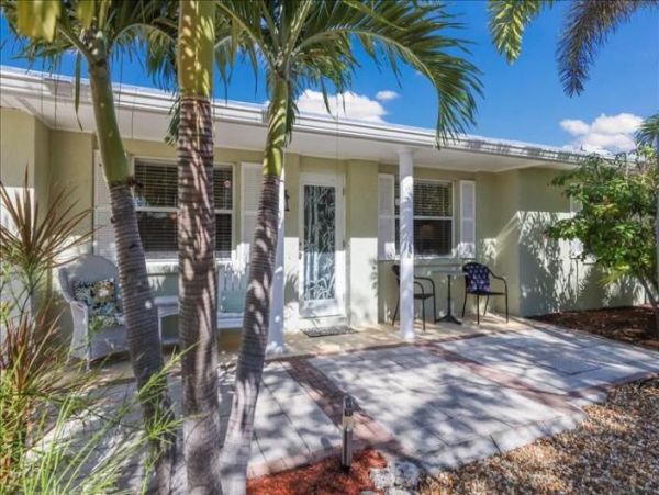 Anna Maria Island Holmes Beach Home 1018340