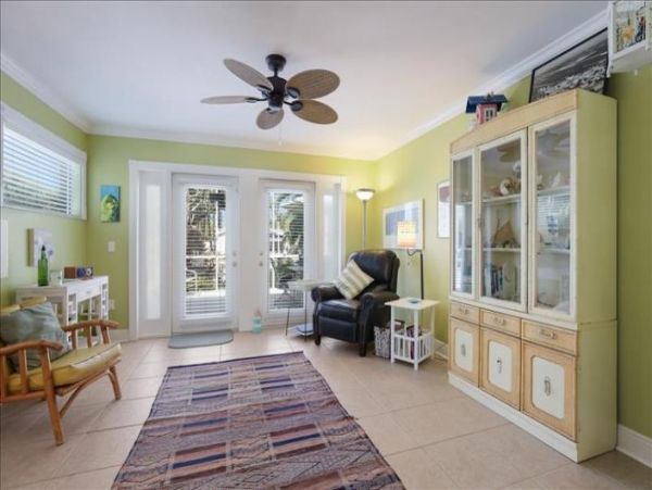 Anna Maria Island Holmes Beach Home 1018340