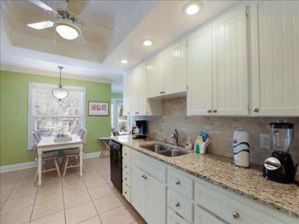 Anna Maria Island Holmes Beach Home 1018340