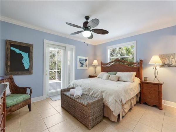 Anna Maria Island Holmes Beach Home 1018340