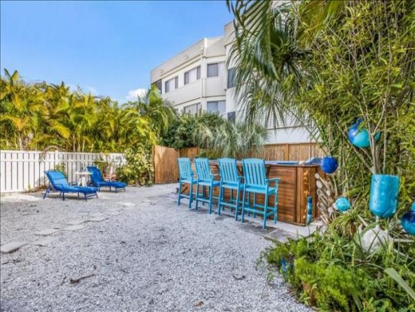 Bradenton Beach Duplex with Shared Swim Spa Only Five House from Beach