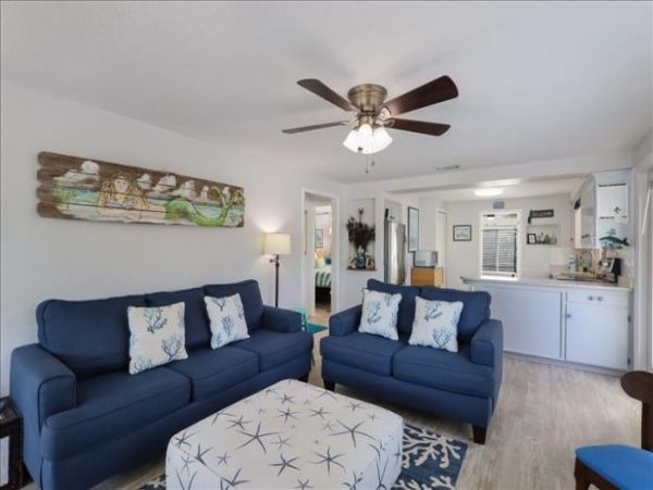 Bradenton Beach Duplex with Shared Swim Spa Only Five House from Beach