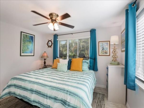 Bradenton Beach Duplex with Shared Swim Spa Only Five House from Beach