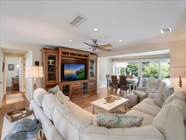 Anna Maria Island Holmes Beach Home 1018347