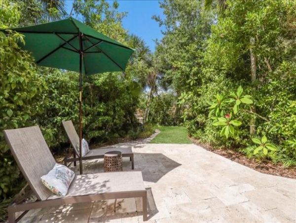Anna Maria Island Holmes Beach Home 1018349