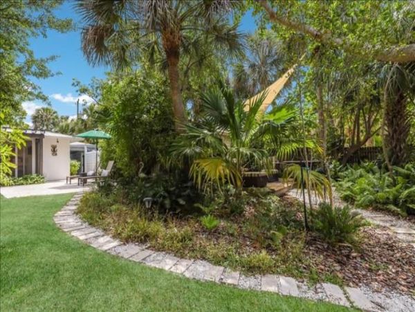 Anna Maria Island Holmes Beach Home 1018349