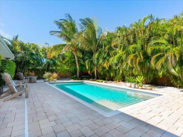 Anna Maria Island Holmes Beach Home 1018350