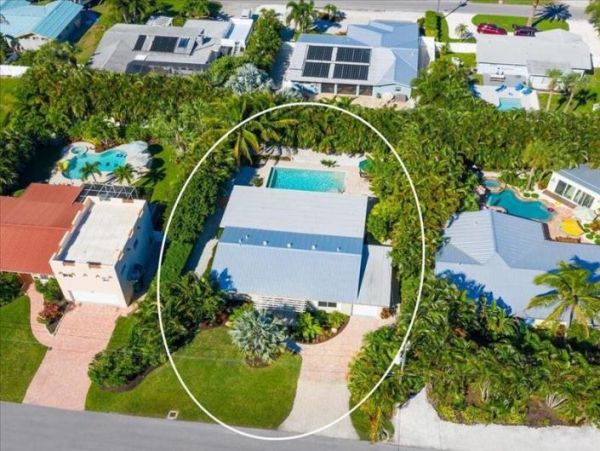 Anna Maria Island Holmes Beach Home 1018350