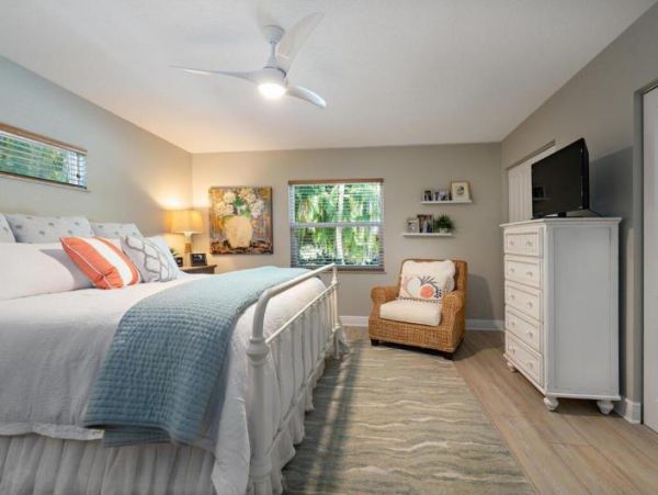 Anna Maria Island Holmes Beach Home 1018350