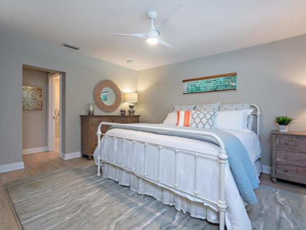Anna Maria Island Holmes Beach Home 1018350