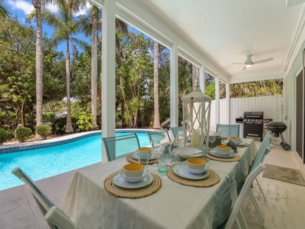Luxury Anna Maria Pool Vacation Villa - additional view, photo 3