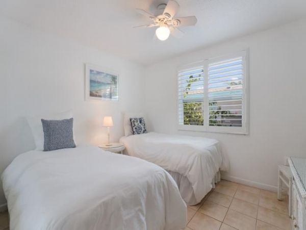 Anna Maria Island Holmes Beach Condo 1018352