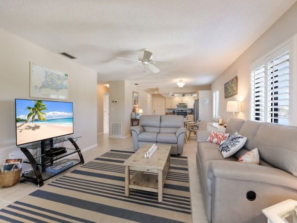 Anna Maria Island Holmes Beach Condo 1018353