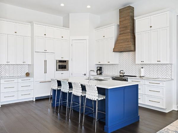 Spacious Marco Island Villa with High-End Amenities