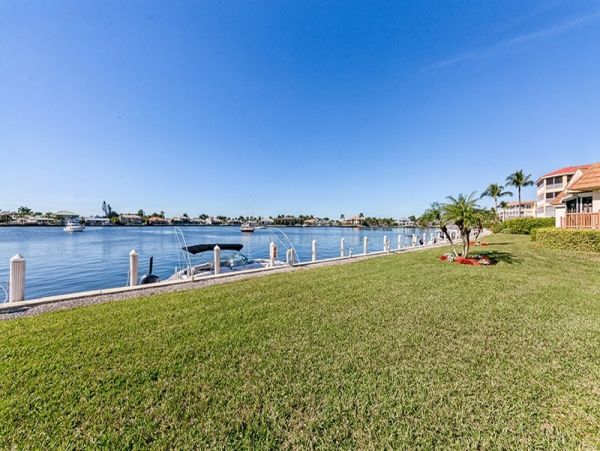Marco Island Condo 1018357