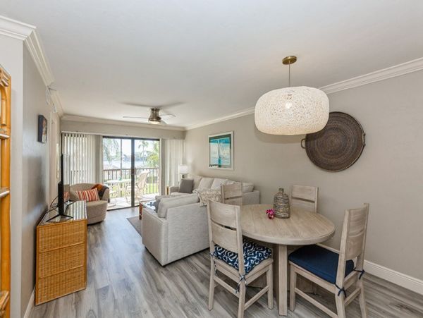Marco Island Condo 1018357