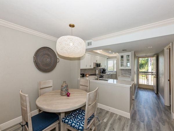 Marco Island Condo 1018357