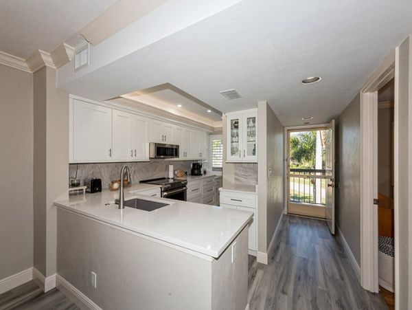 Marco Island Condo 1018357