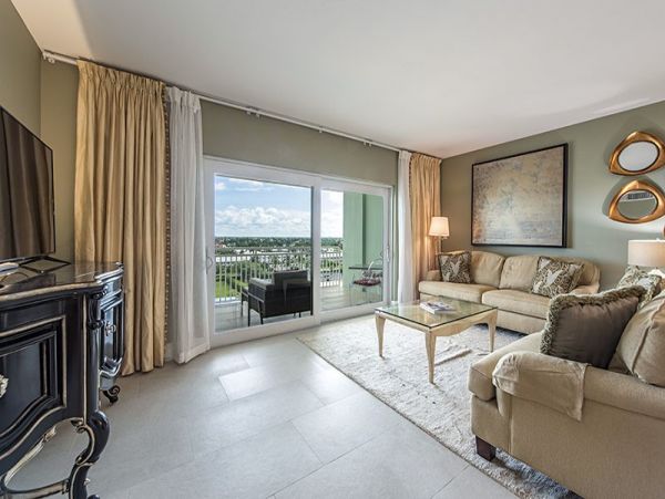 Marco Island Condo 1018358
