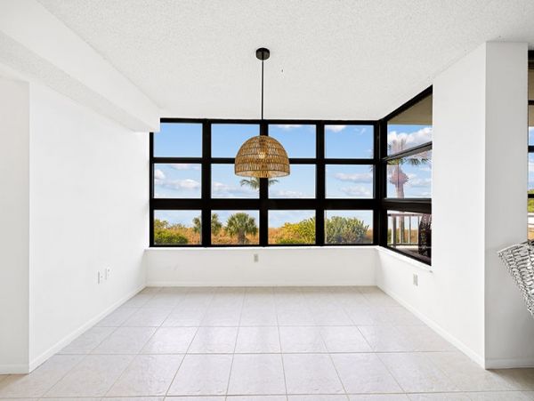 Marco Island Condo 1018359